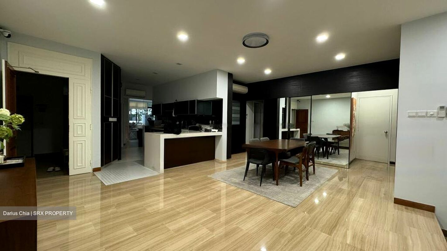 Astrid Meadows (D10), Condominium #438006311